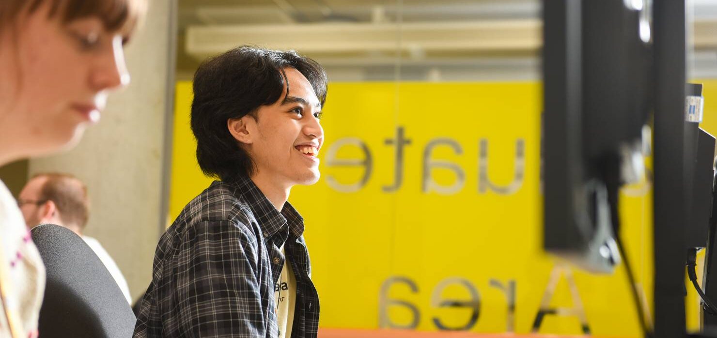 MSc Data Science and Artificial Intelligence Singapore: University of Suffolk postgraduate degree at Hanbridge.