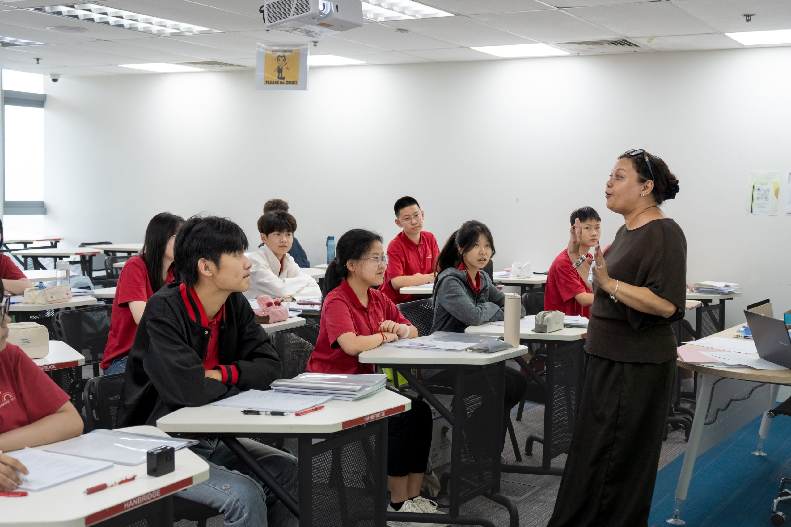 Ms Suhaidah teaching AEIS students at Hanbridge Institute in Singapore